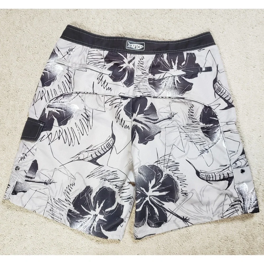AFTCO Bluewater Shorts Mens 30 Black‎ White Hawaiian Floral Hibiscus Pockets